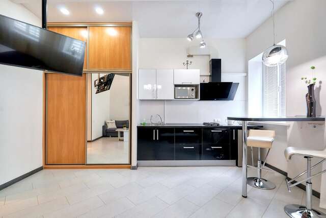 Апартаменты Modern apartment in the center of Minsk str.Marksa 21A Минск-12