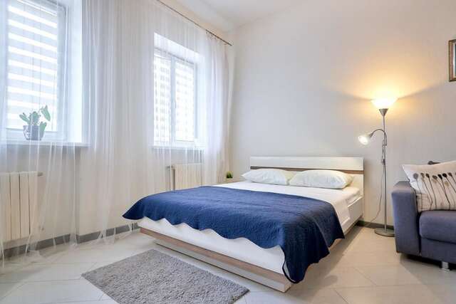 Апартаменты Modern apartment in the center of Minsk str.Marksa 21A Минск-5